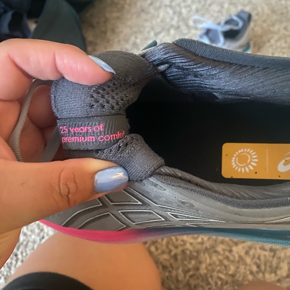 ASICS sneakers - Picture 4 of 4